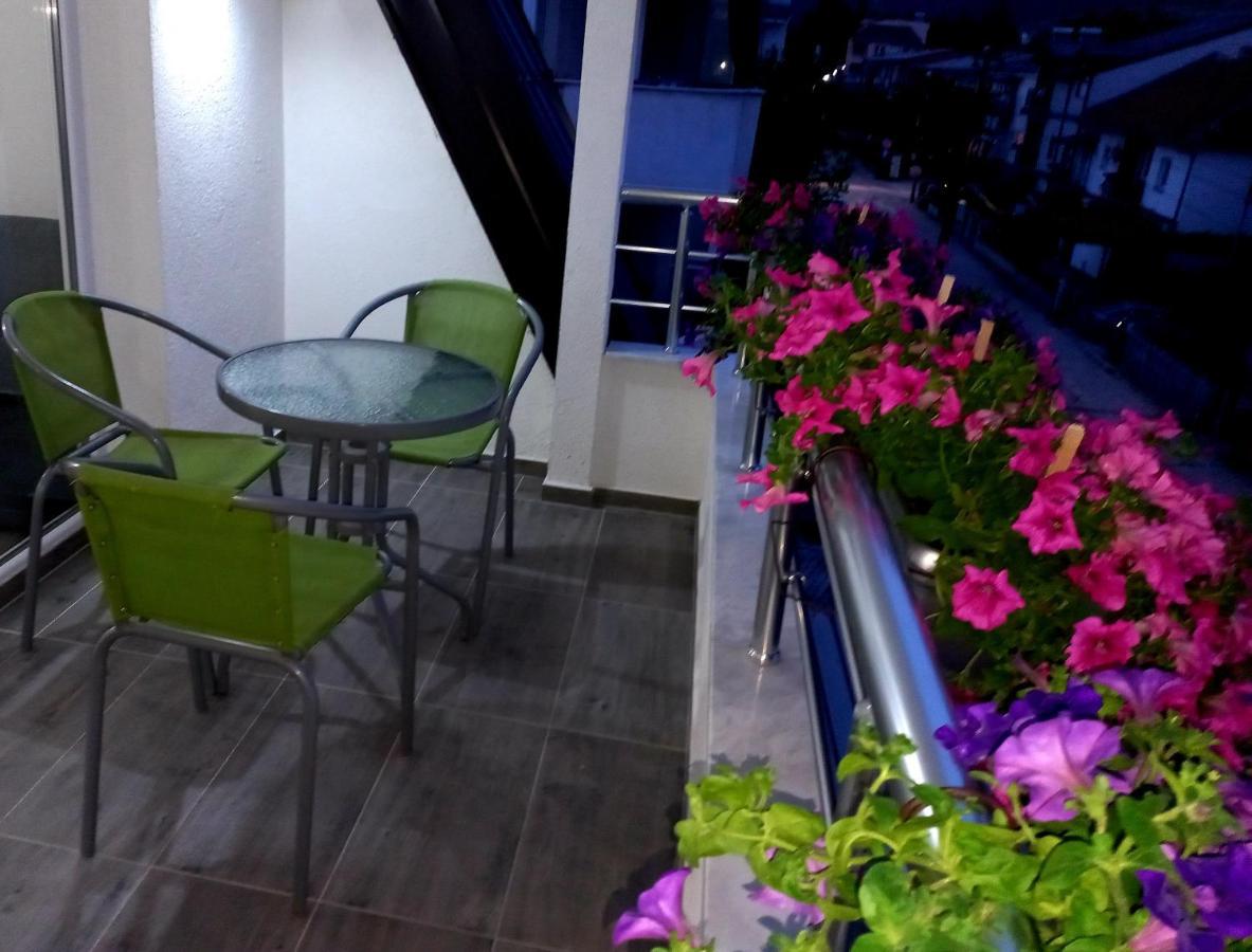 Apartments Lido Ohrid Bagian luar foto
